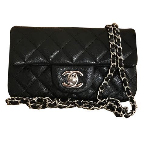 CHANEL Extra Mini 